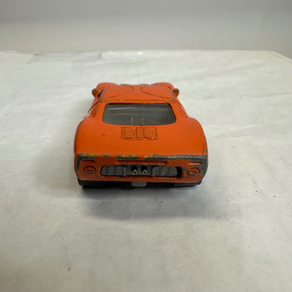 Hot Wheels 1999 Ford GT-40 Orange Tornado Graphic Diecast Race Car 1:64 Scale - Picture 6 of 9